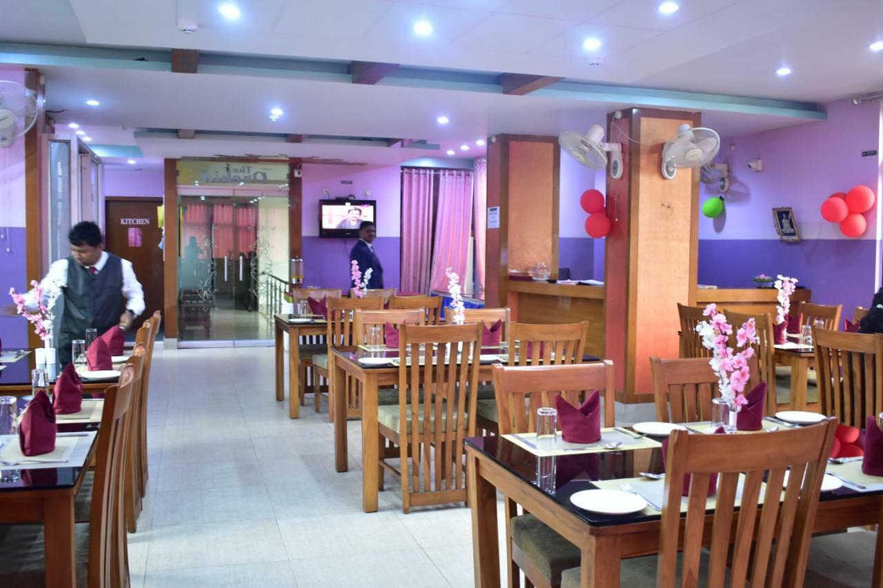Hotel Dooars Mountain Alipur Duar Extérieur photo